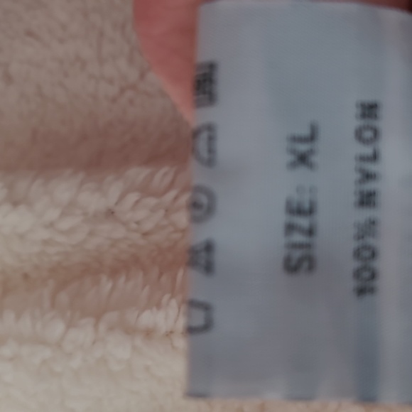 Wharm winter jaket by best south - Picture 4 of 5